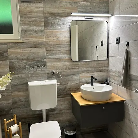 Apartment Belaj